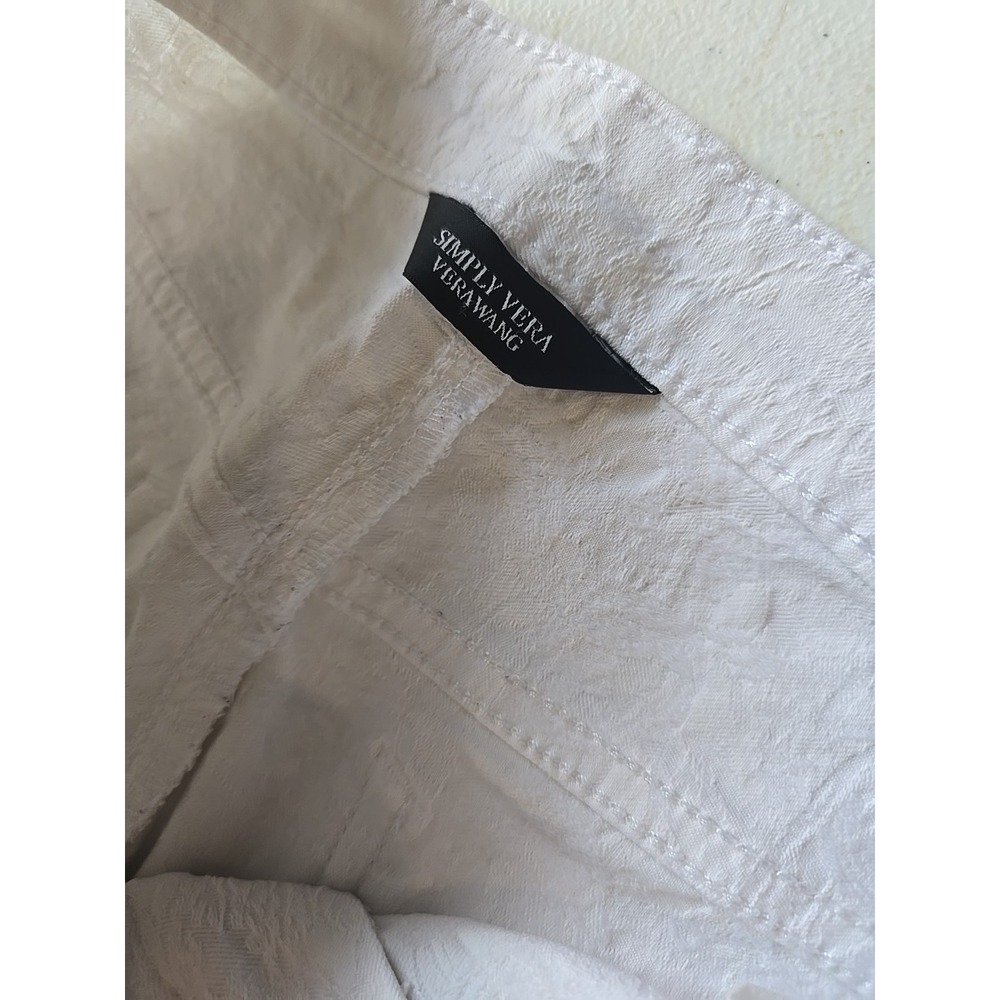 Simply Vera Vera Wang Women's Size 10 Textured Cropped White Capri Dressy Casual - Picture 4 of 7